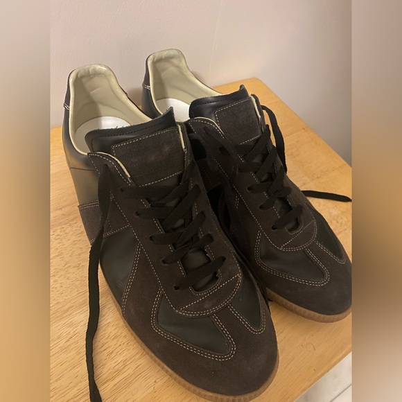 Maison Margiela GATs Brown and Black - Picture 1 of 6